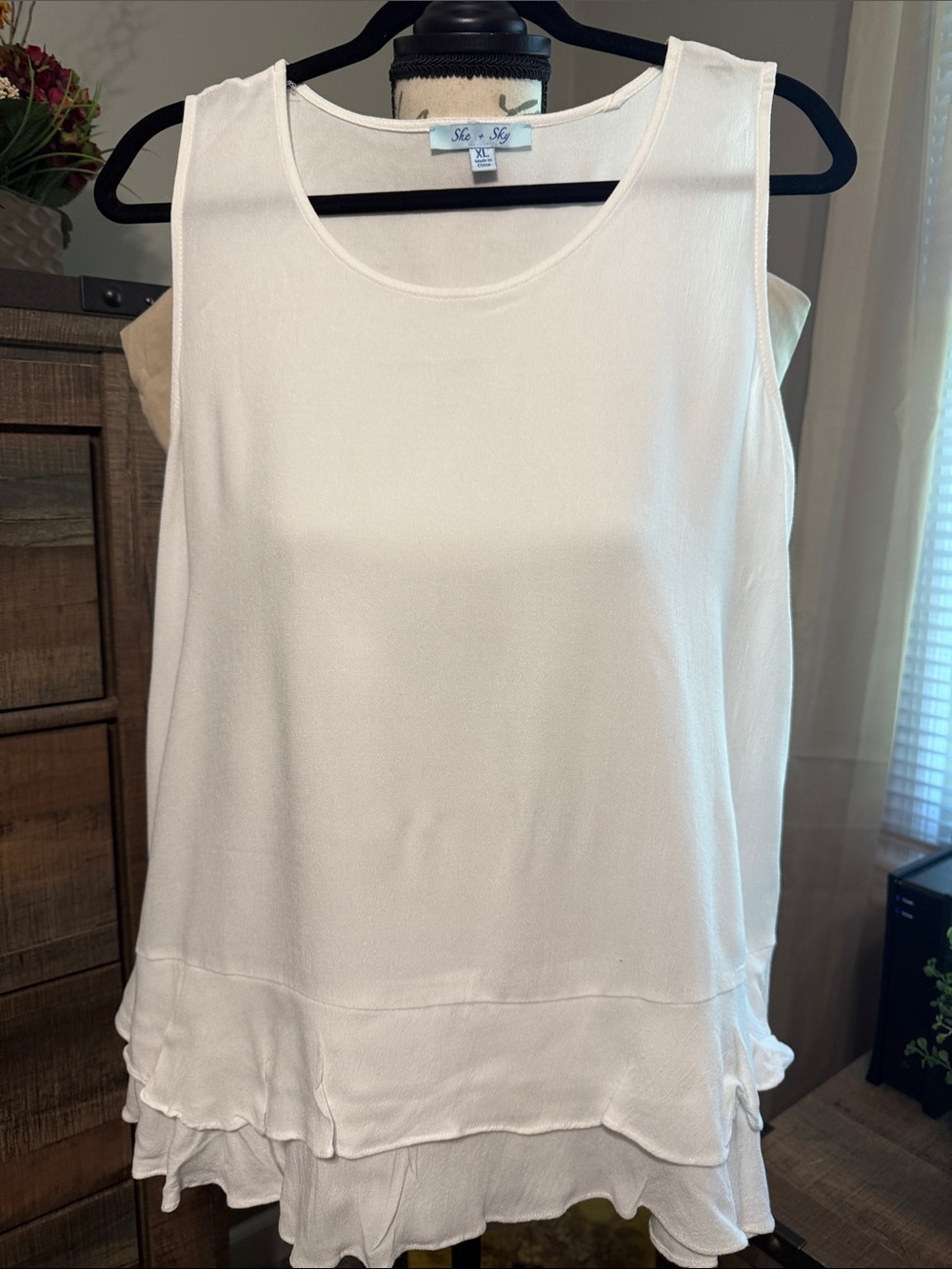 She and Sky White Layered Ruffle Hem Tank